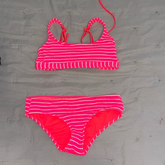 Bathing suit - Picture 1 of 5